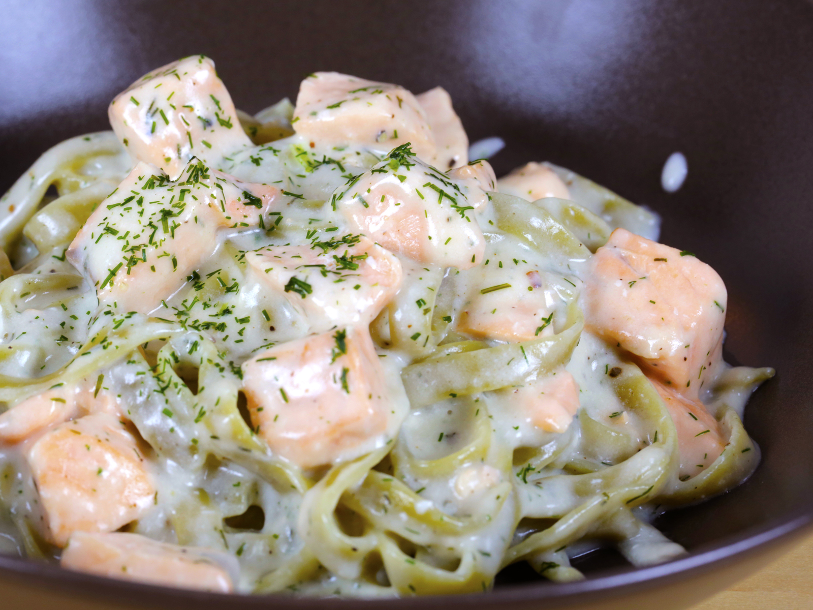 One Pot liatelle Mit Lachs Sahnesosse Juliamalia