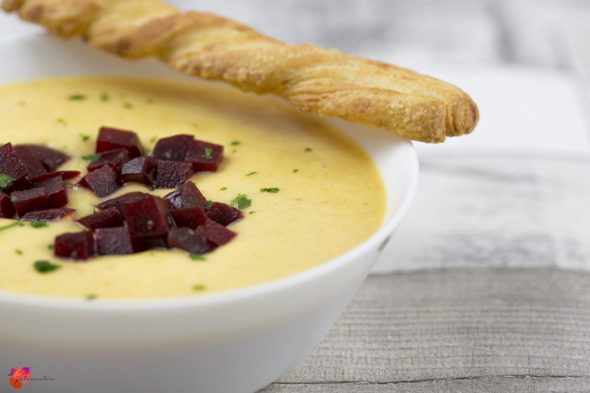 Kartoffel-Creme-Suppe mit Rote Bete Tatar | juliamalia